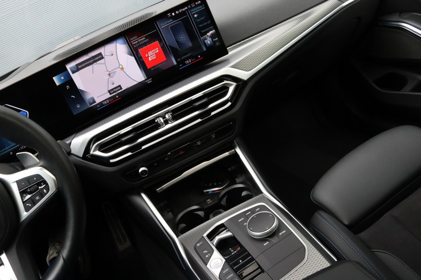 Foto van BMW 330e xDrive