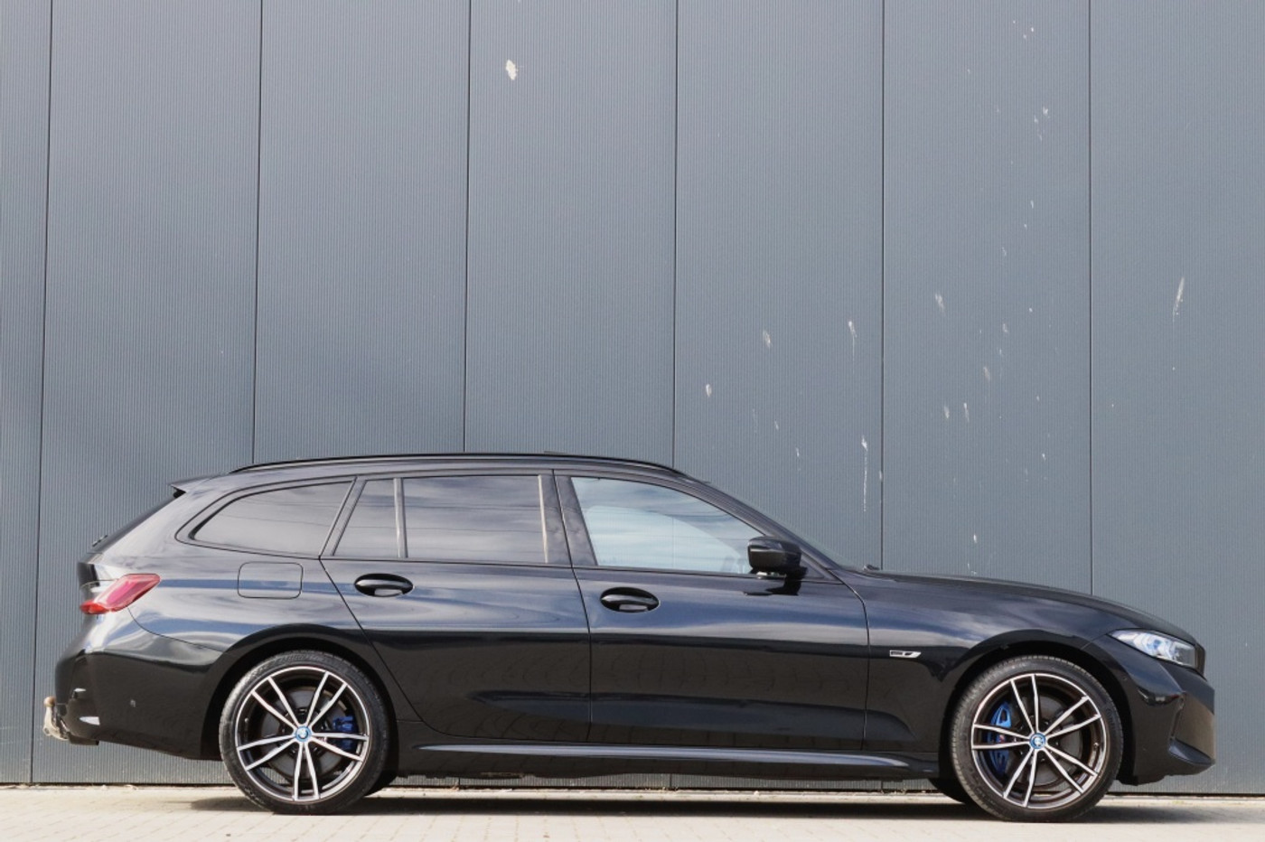 Foto van BMW 330e xDrive