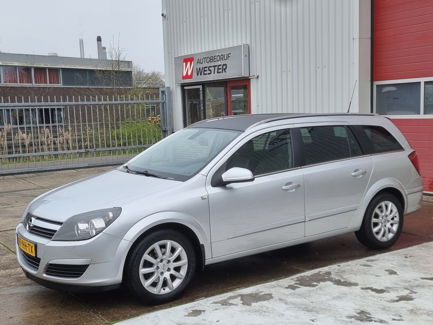 Opel Astra Wagon 1.6 Elegance 2005 - voorkant