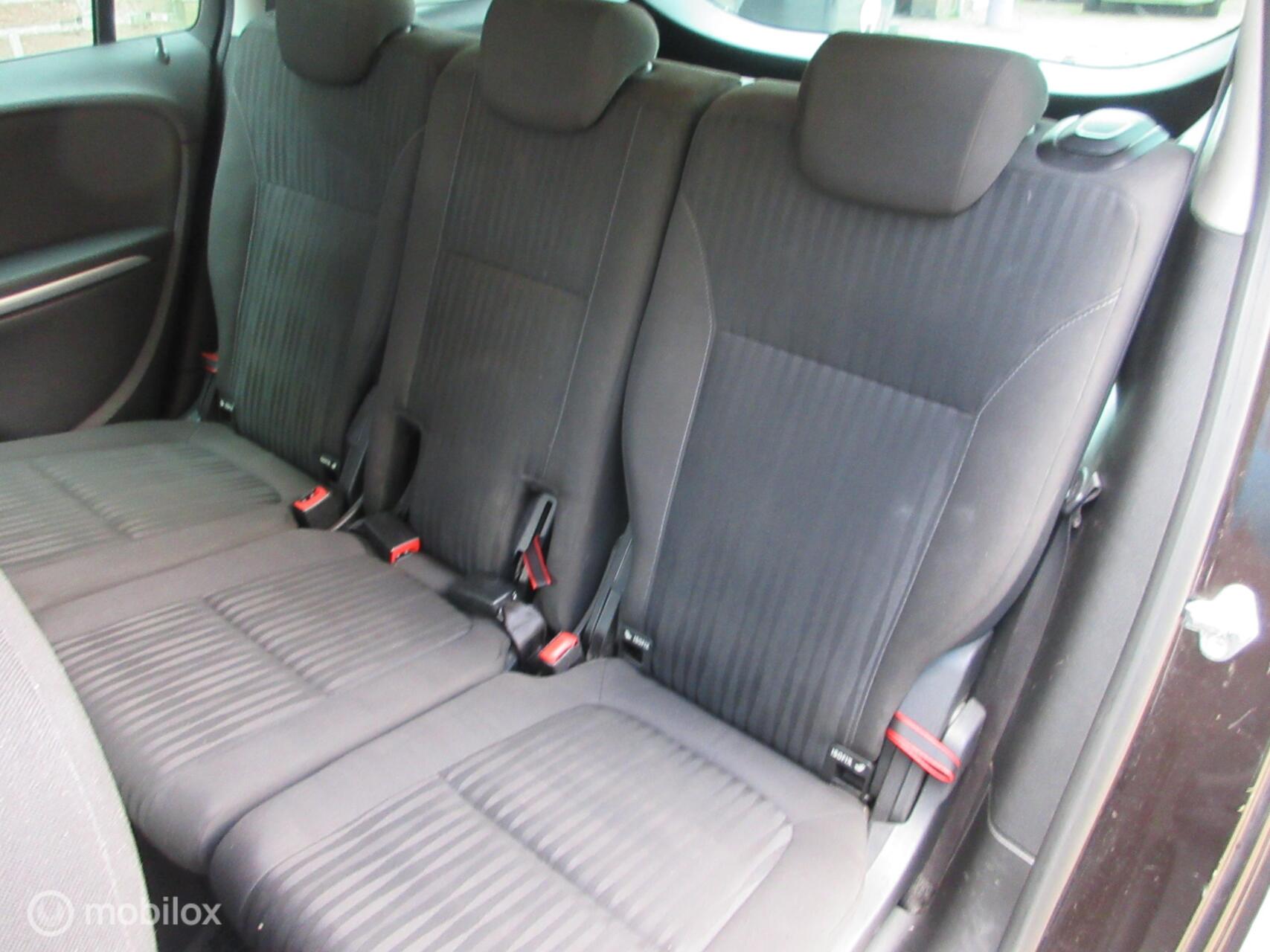 Foto van Opel Zafira Tourer
