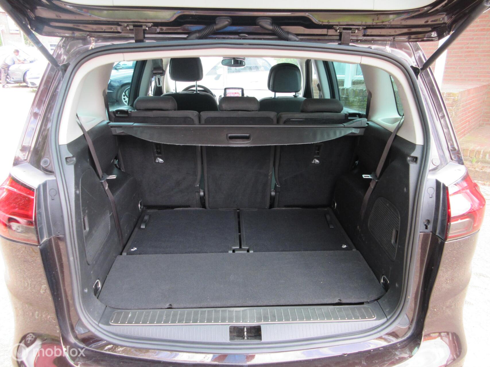 Foto van Opel Zafira Tourer