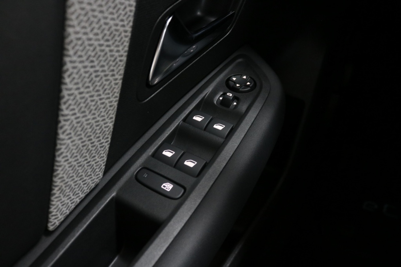 Foto van Citroen E-c4