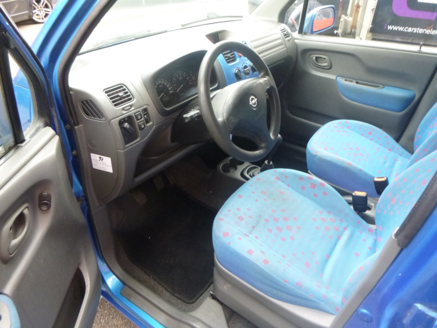 Foto van Opel Agila