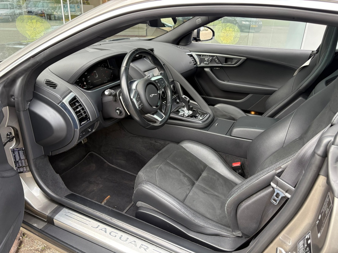 Foto van Jaguar Jaguar F-type