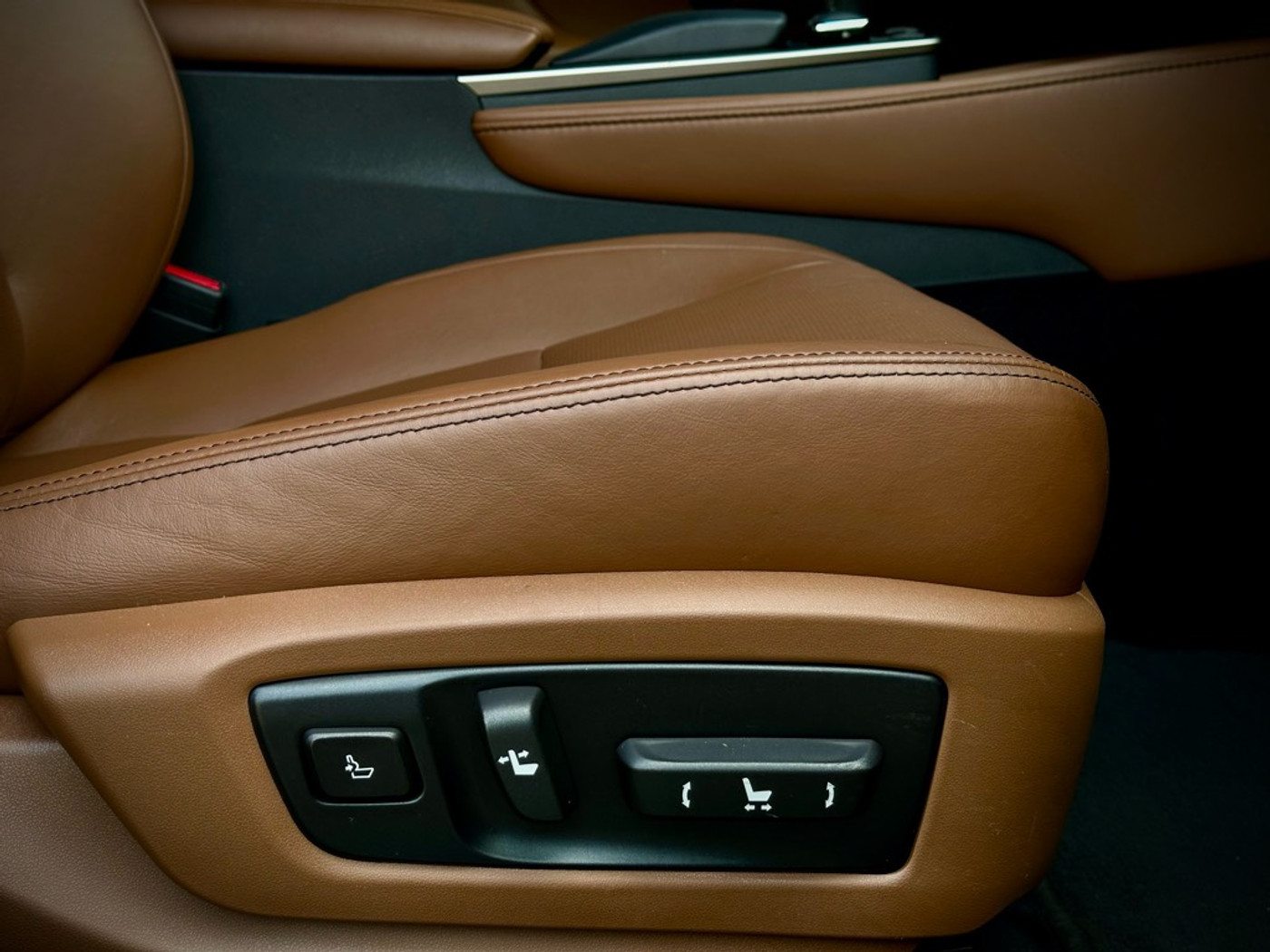 Foto van Lexus Lexus Gs450h