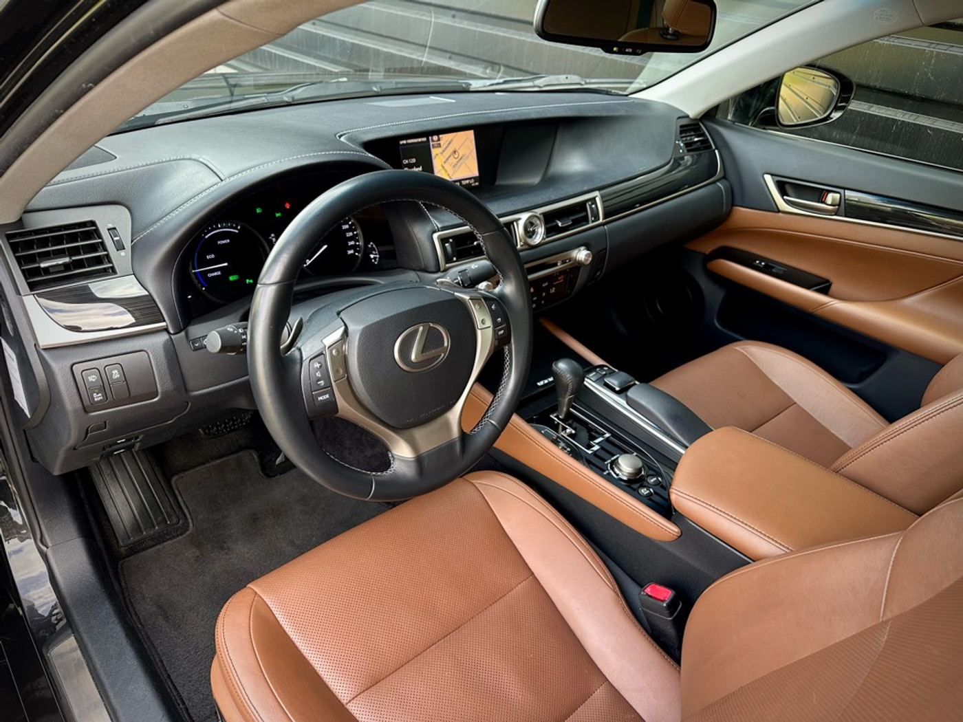 Foto van Lexus Lexus Gs450h