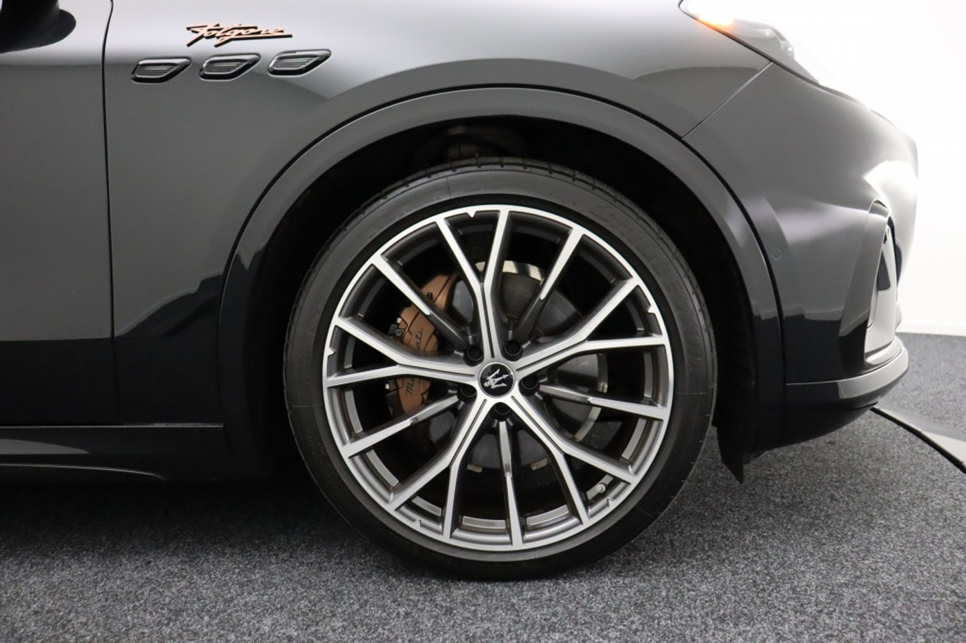 Foto van Maserati Grecale Folgore