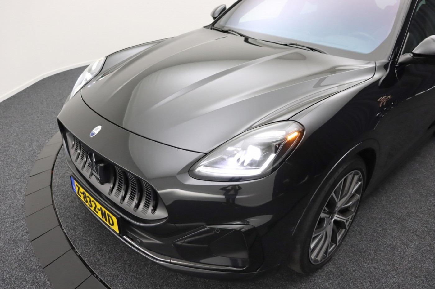 Foto van Maserati Grecale Folgore