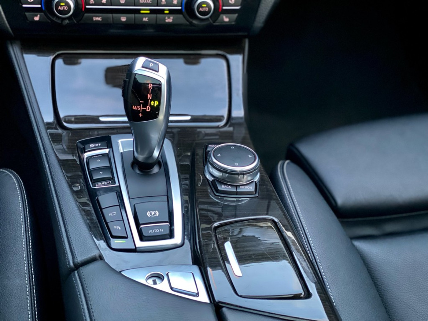 Foto van BMW 528i