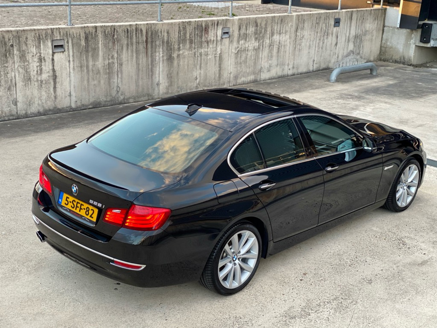 Foto van BMW 528i