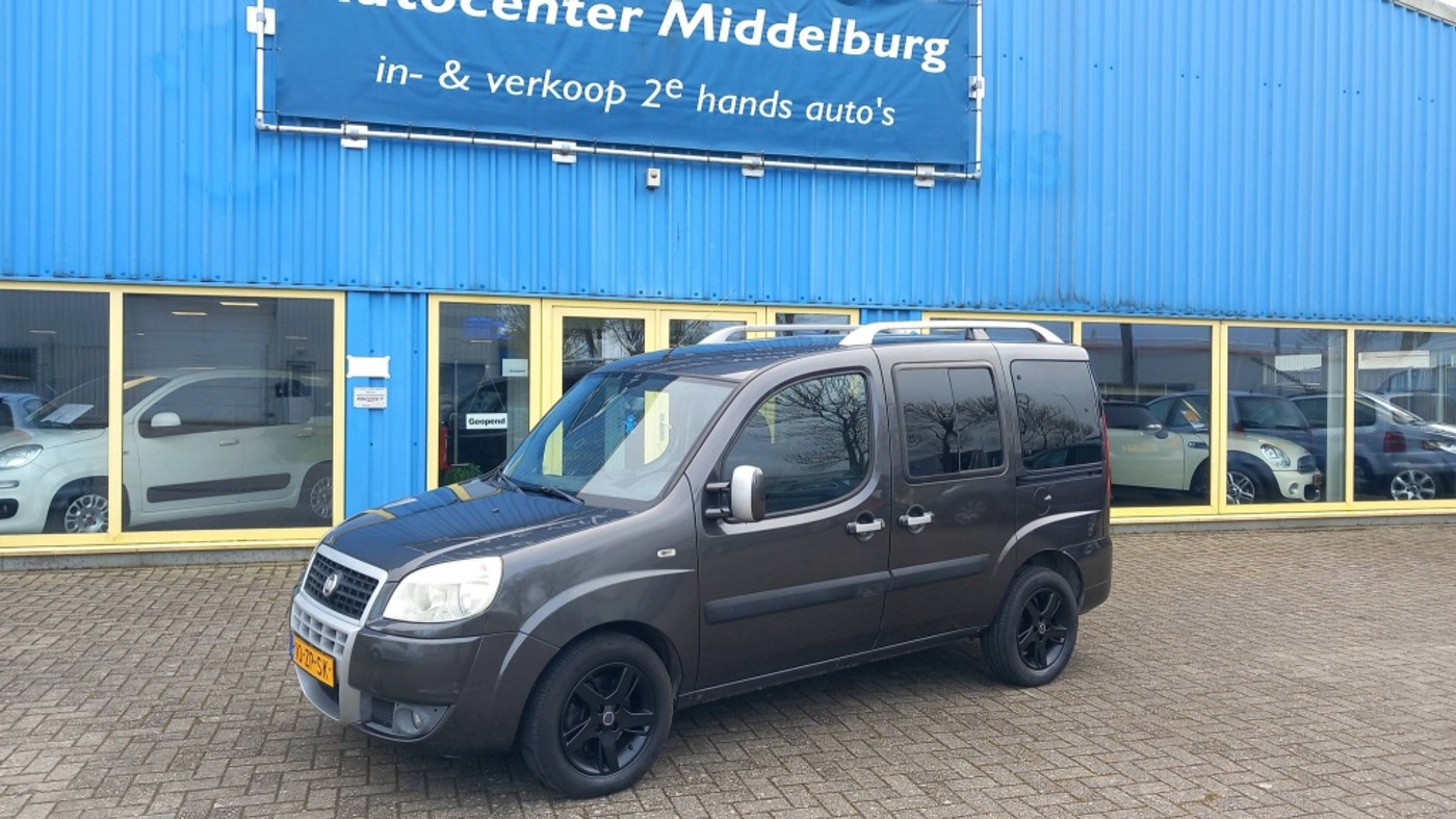 Fiat Fiat Doblo 1.4 Malibu 2008 - voorkant