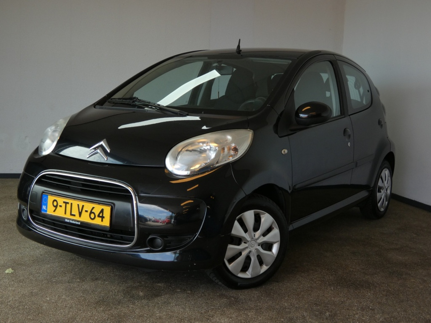 Citroen Citroen C1 1.0-12V Ambiance 2010 - voorkant