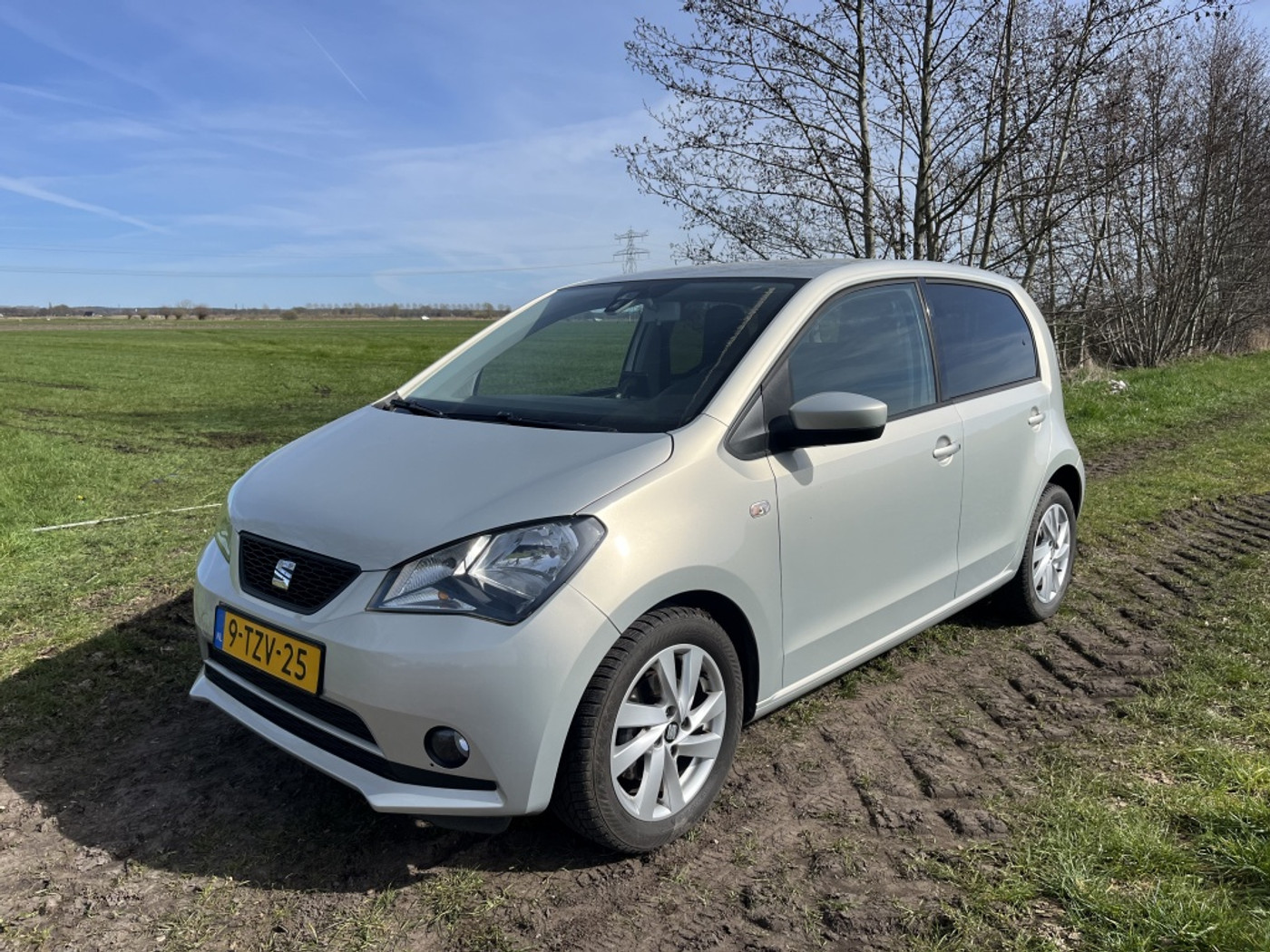 Seat Mii 1.0 Sport Dynamic 2014 - voorkant