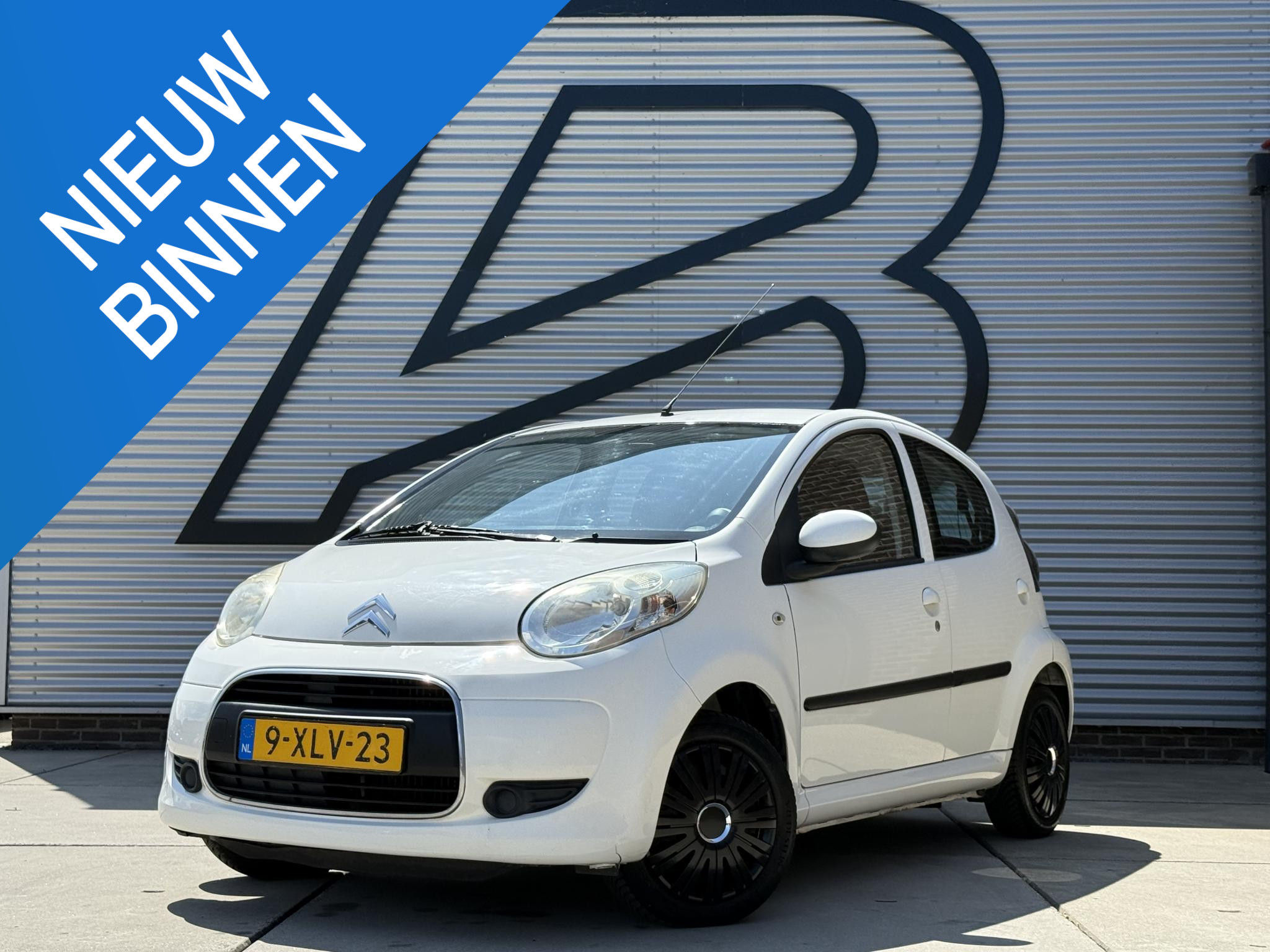 Citroen Citroen C1 1.0-12V Ambiance 2010 - voorkant