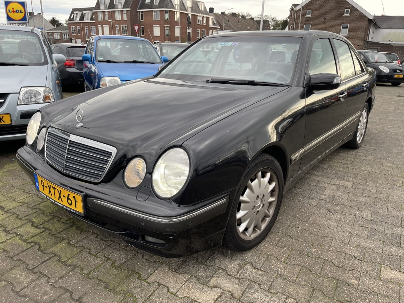 Mercedes-Benz E 430 4-matic 430 Avantgarde 4Matic 4x4 2000 - voorkant