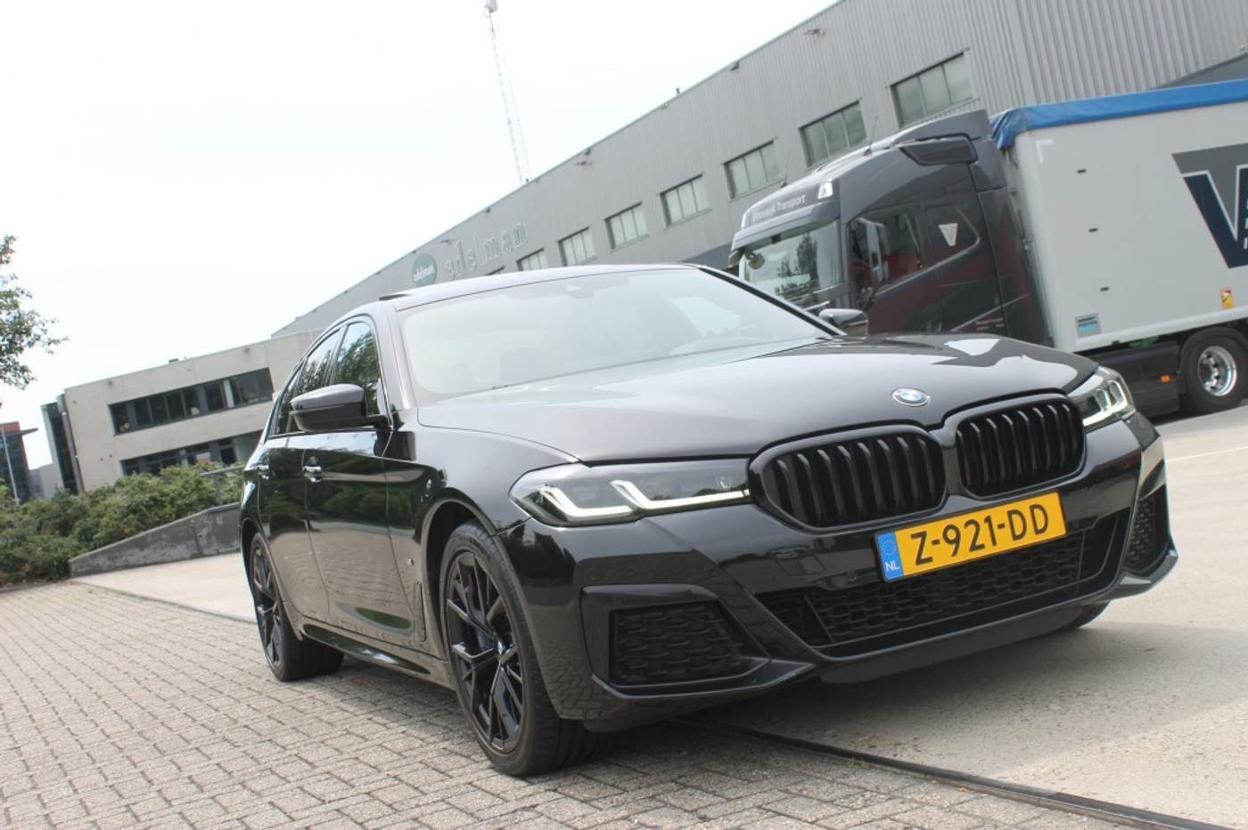 Foto van BMW 530e