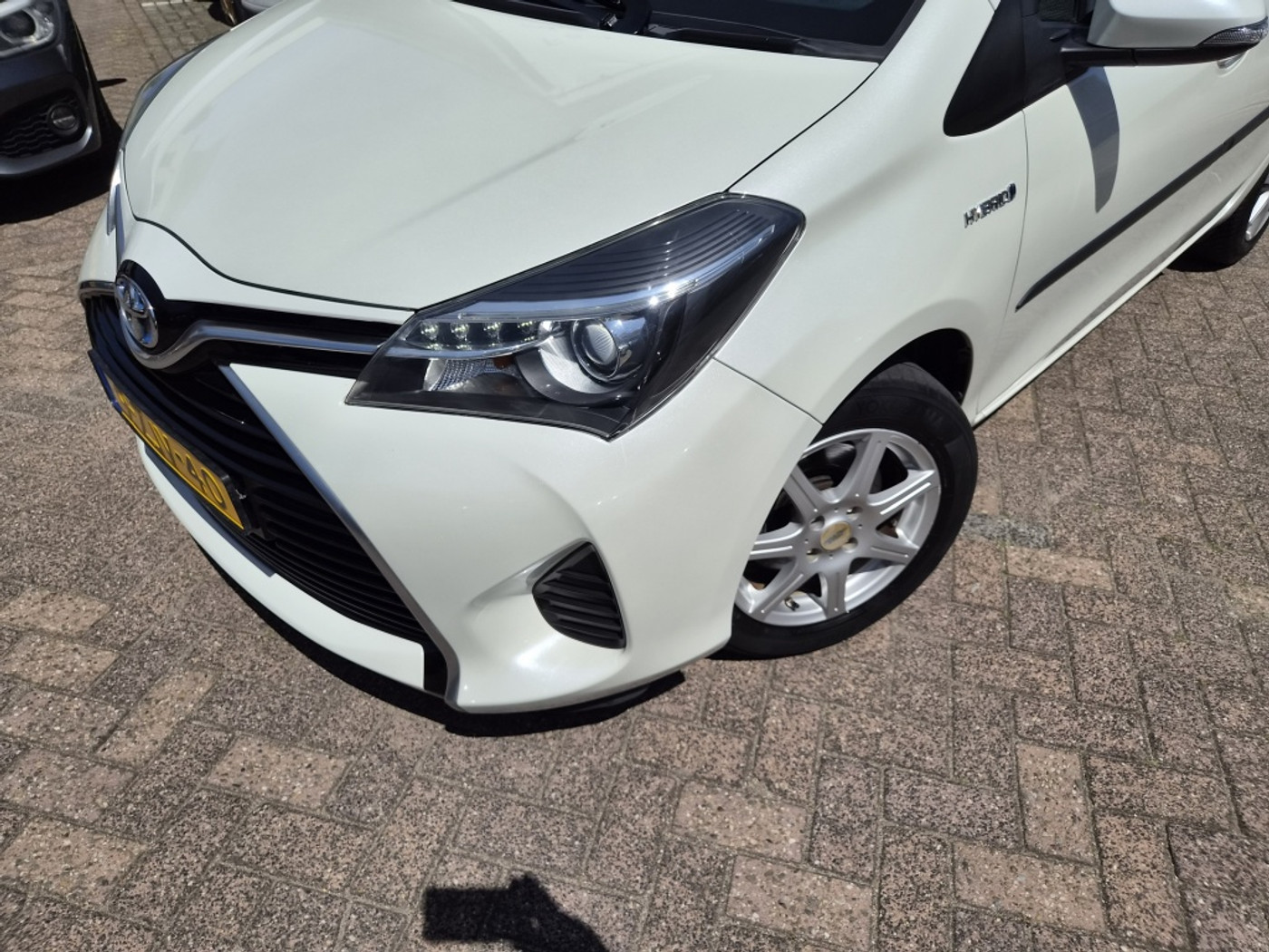 Foto van Toyota Toyota Yaris Hybrid