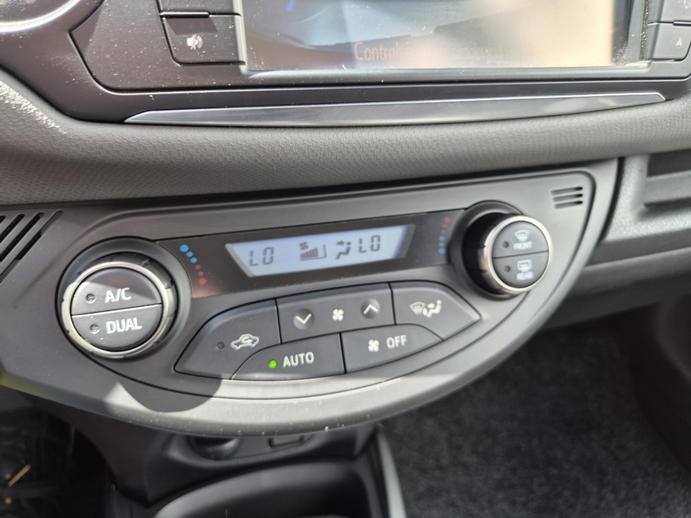 Foto van Toyota Toyota Yaris Hybrid
