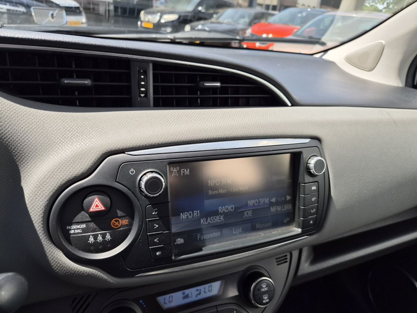 Foto van Toyota Toyota Yaris Hybrid