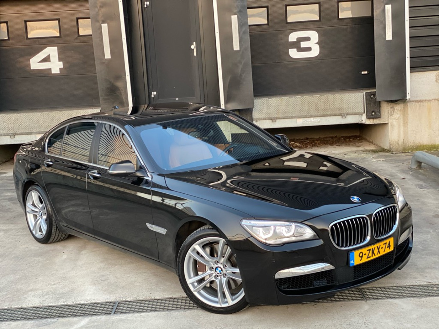 Foto van BMW 750i xDrive