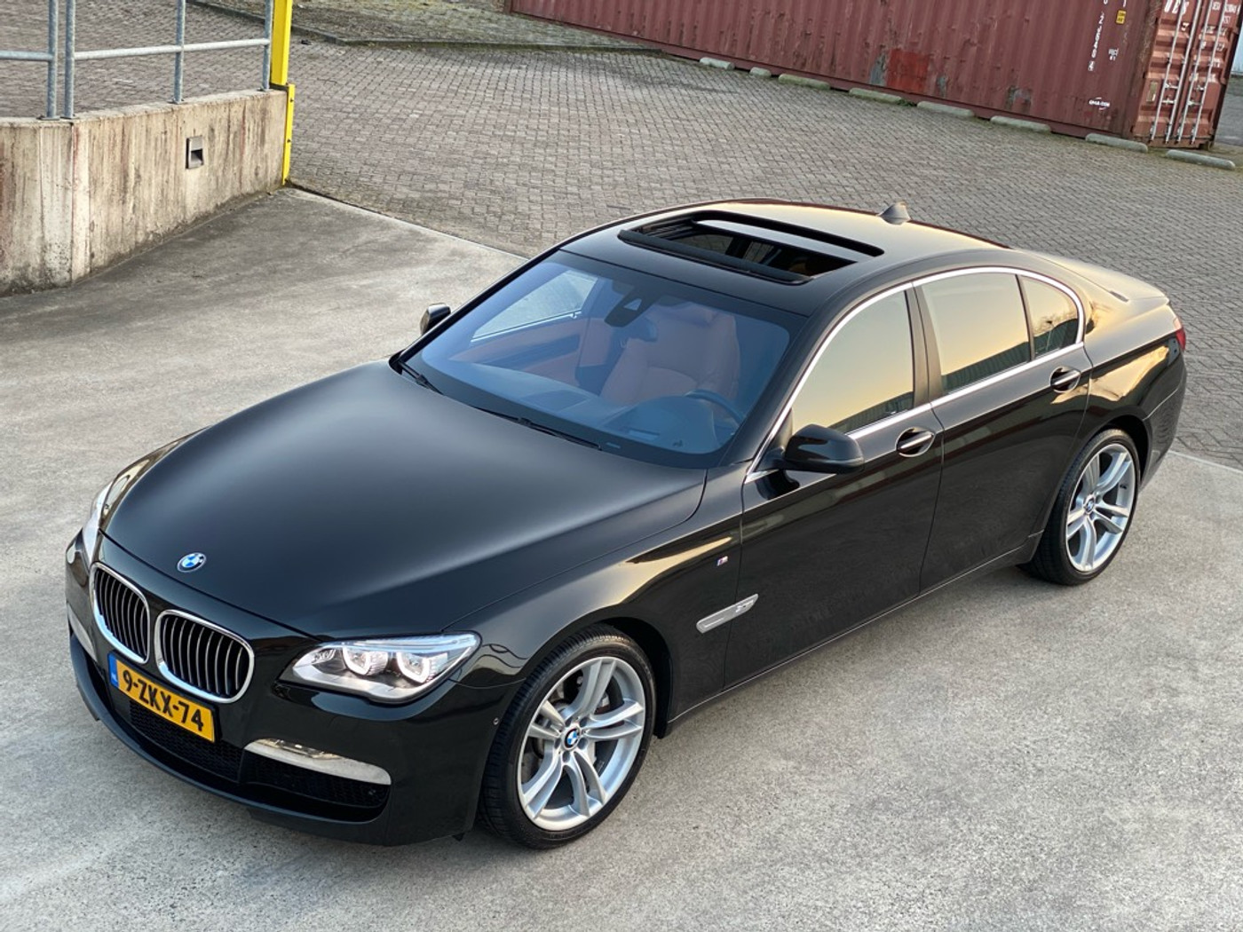 Foto van BMW 750i xDrive