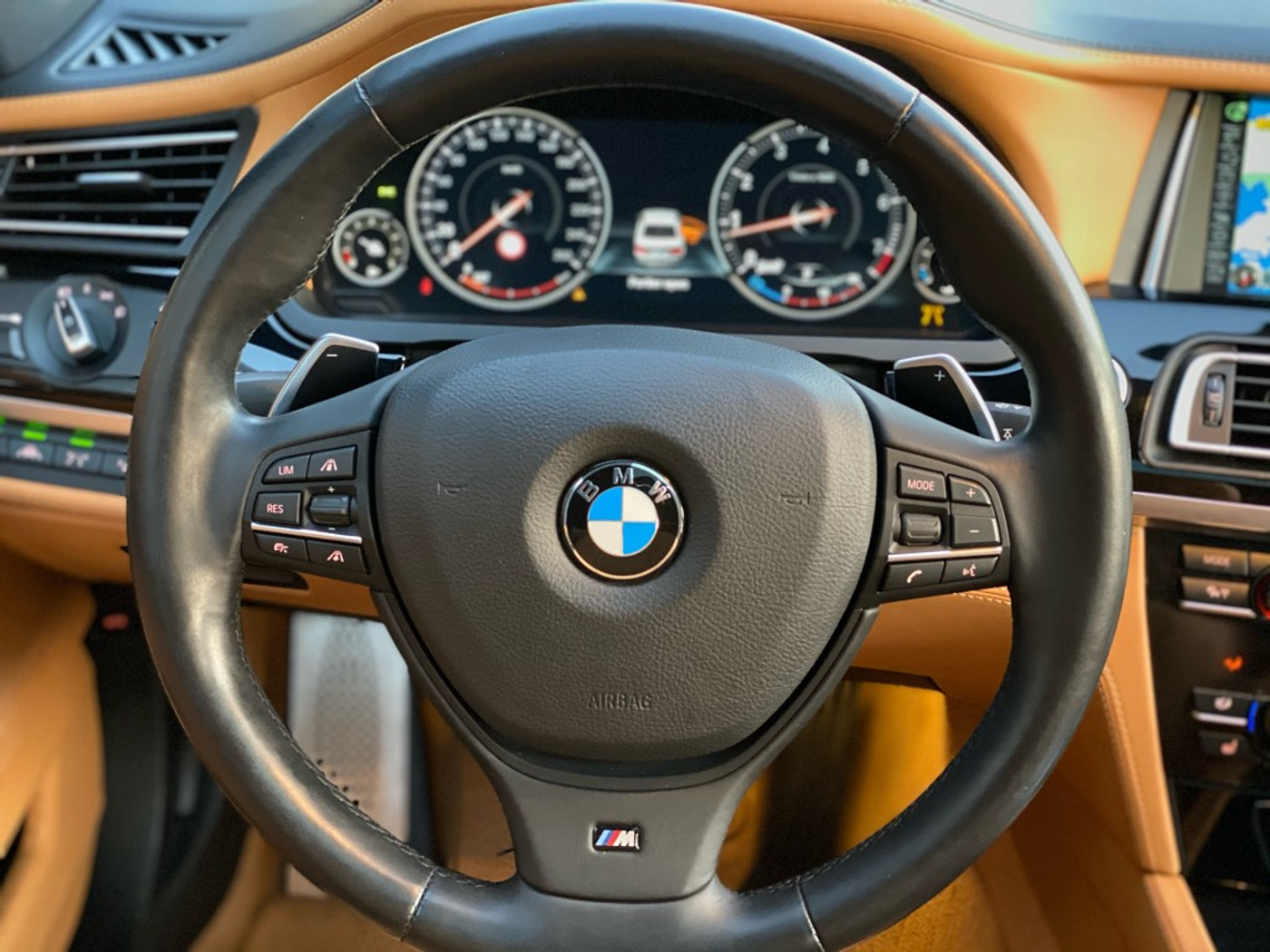 Foto van BMW 750i xDrive