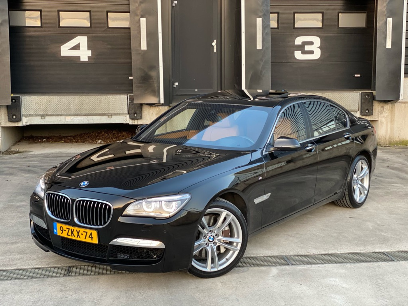 Foto van BMW 750i xDrive
