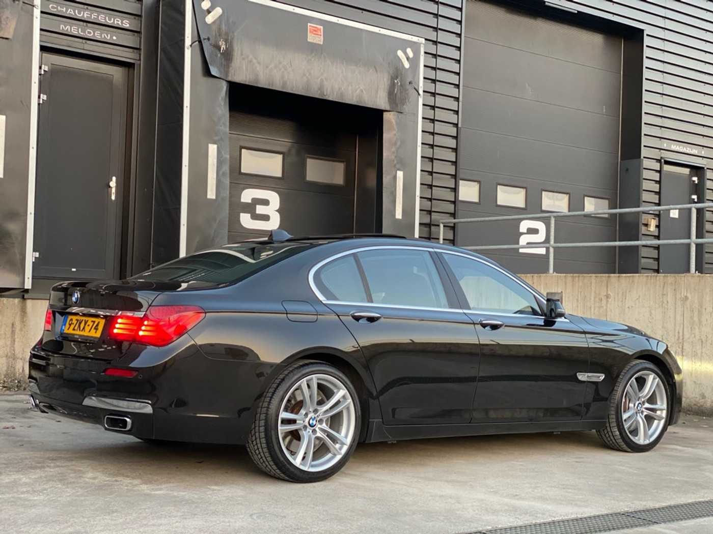 Foto van BMW 750i xDrive