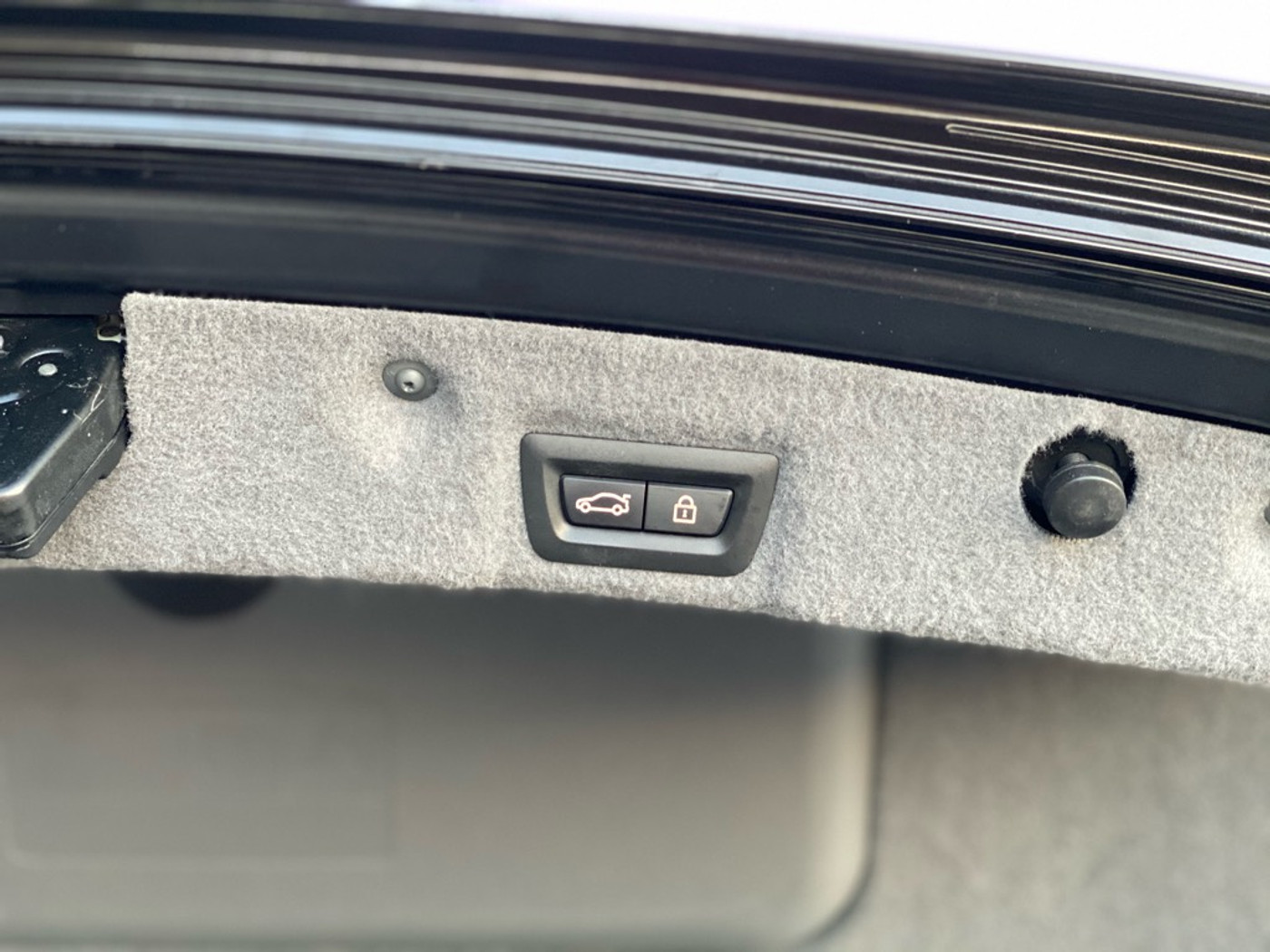 Foto van BMW 750i xDrive
