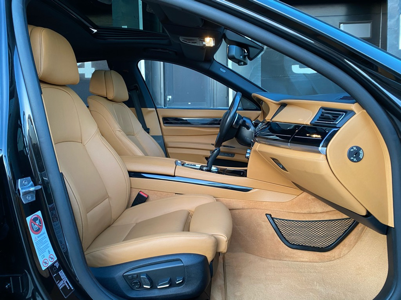 Foto van BMW 750i xDrive