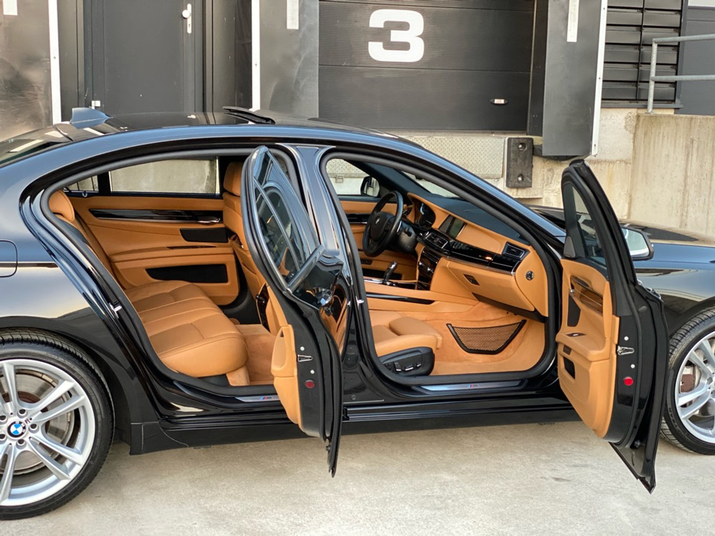 Foto van BMW 750i xDrive