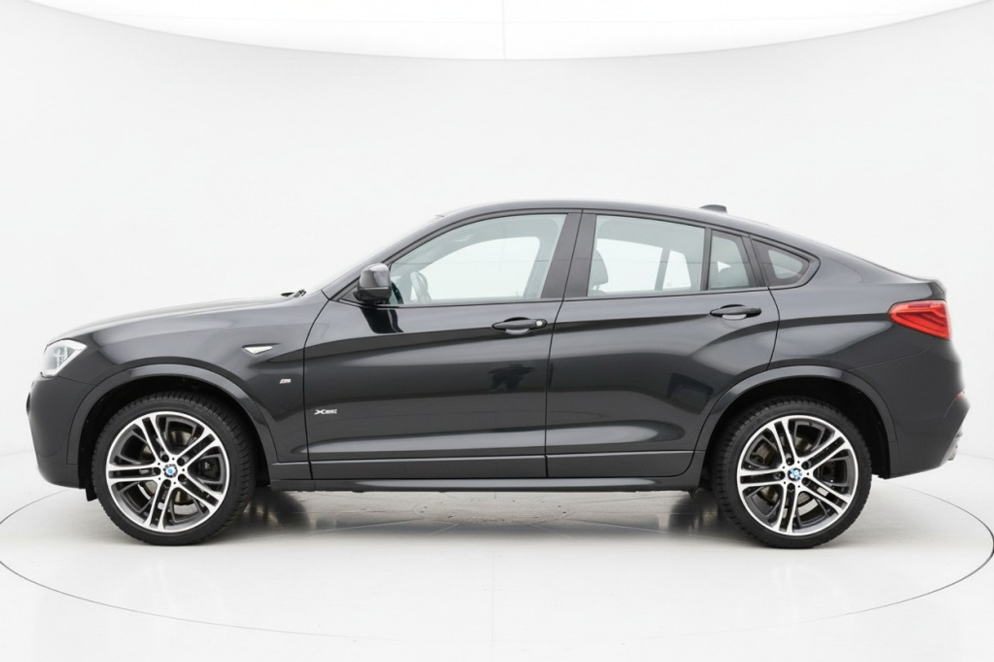 Foto van BMW X4 Xdrive20i