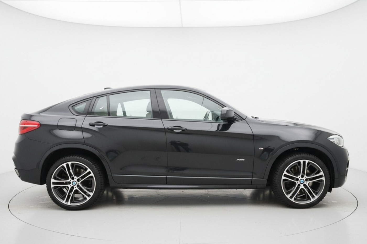 Foto van BMW X4 Xdrive20i