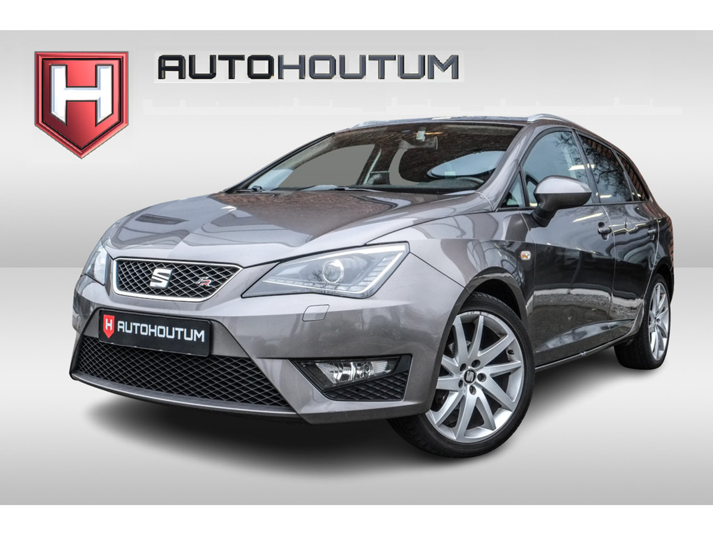 Seat Ibiza ST 1.2 TSI FR Dynamic Trekhaak 2015 - voorkant