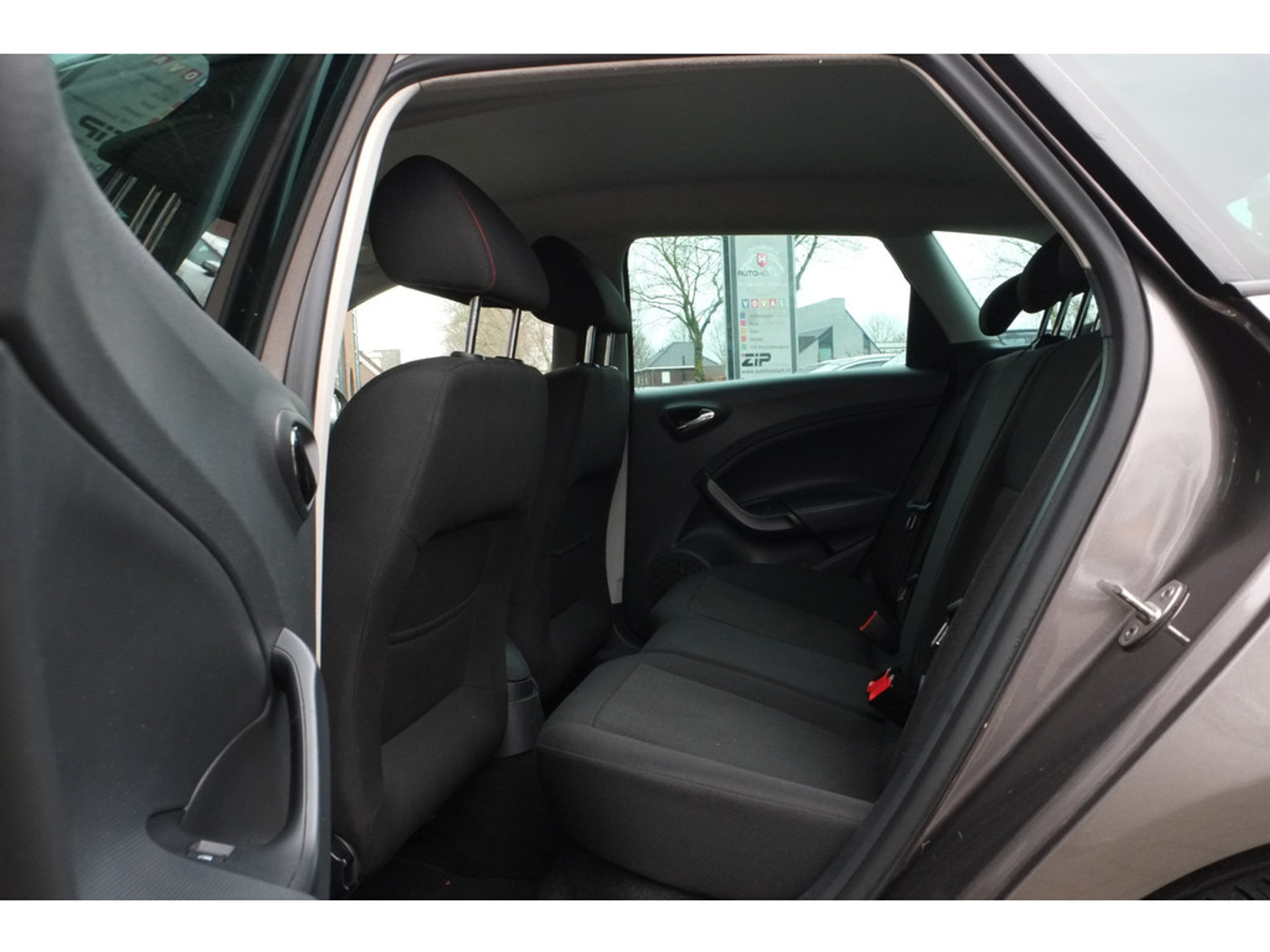 Foto van Seat Ibiza ST