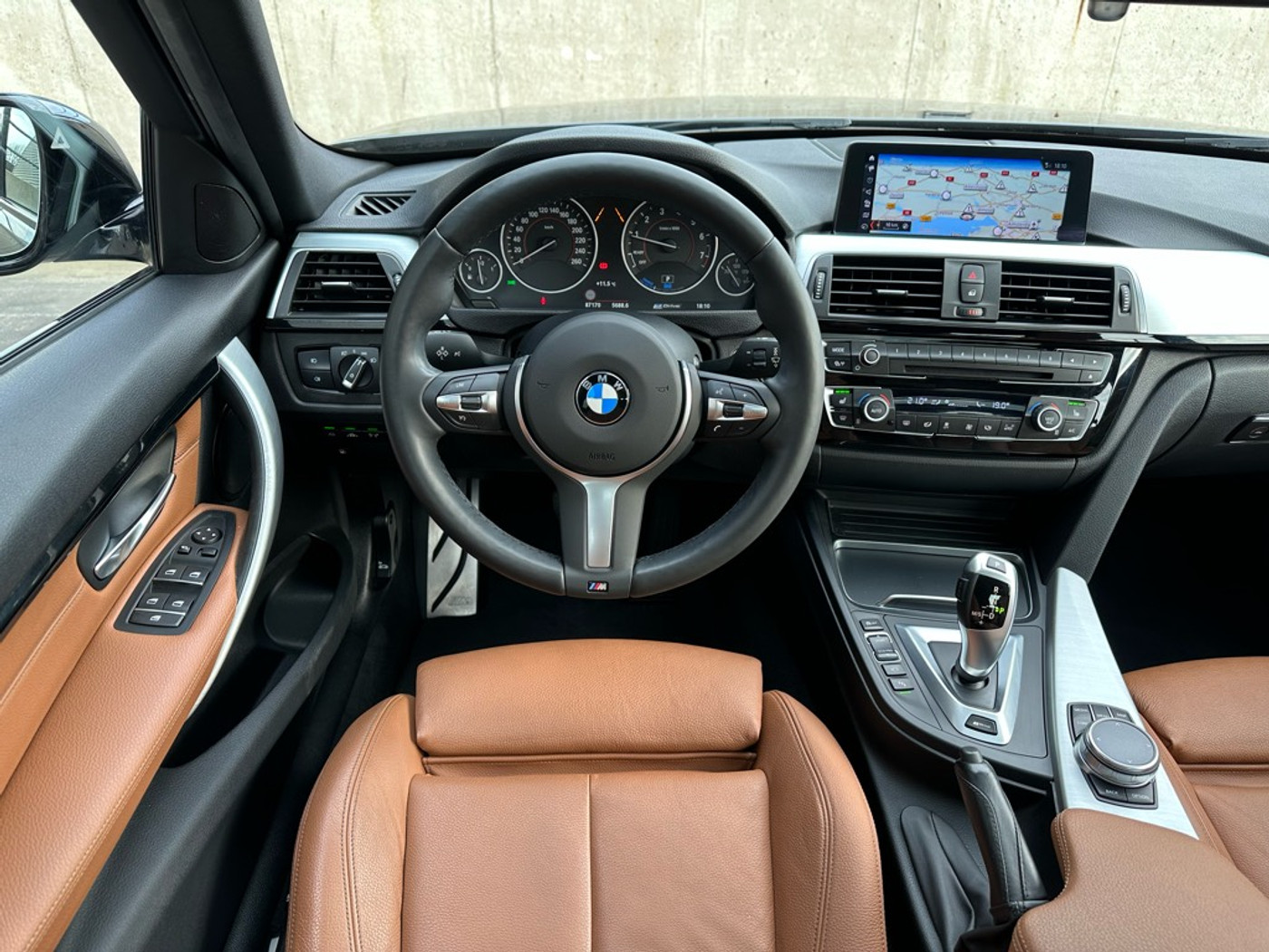 Foto van BMW 330e