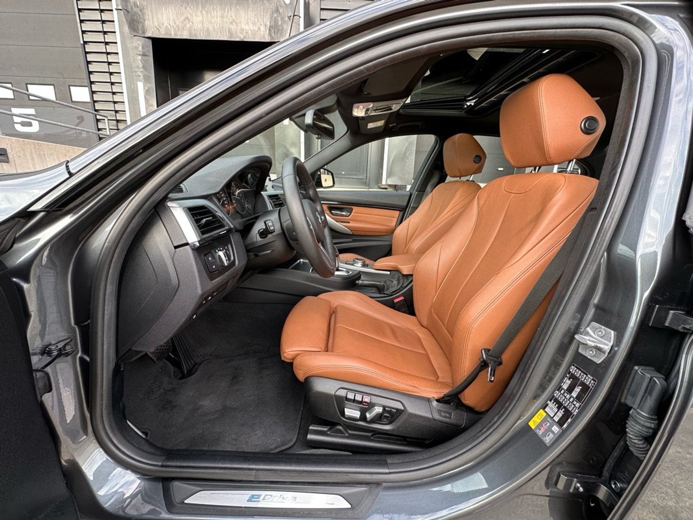 Foto van BMW 330e