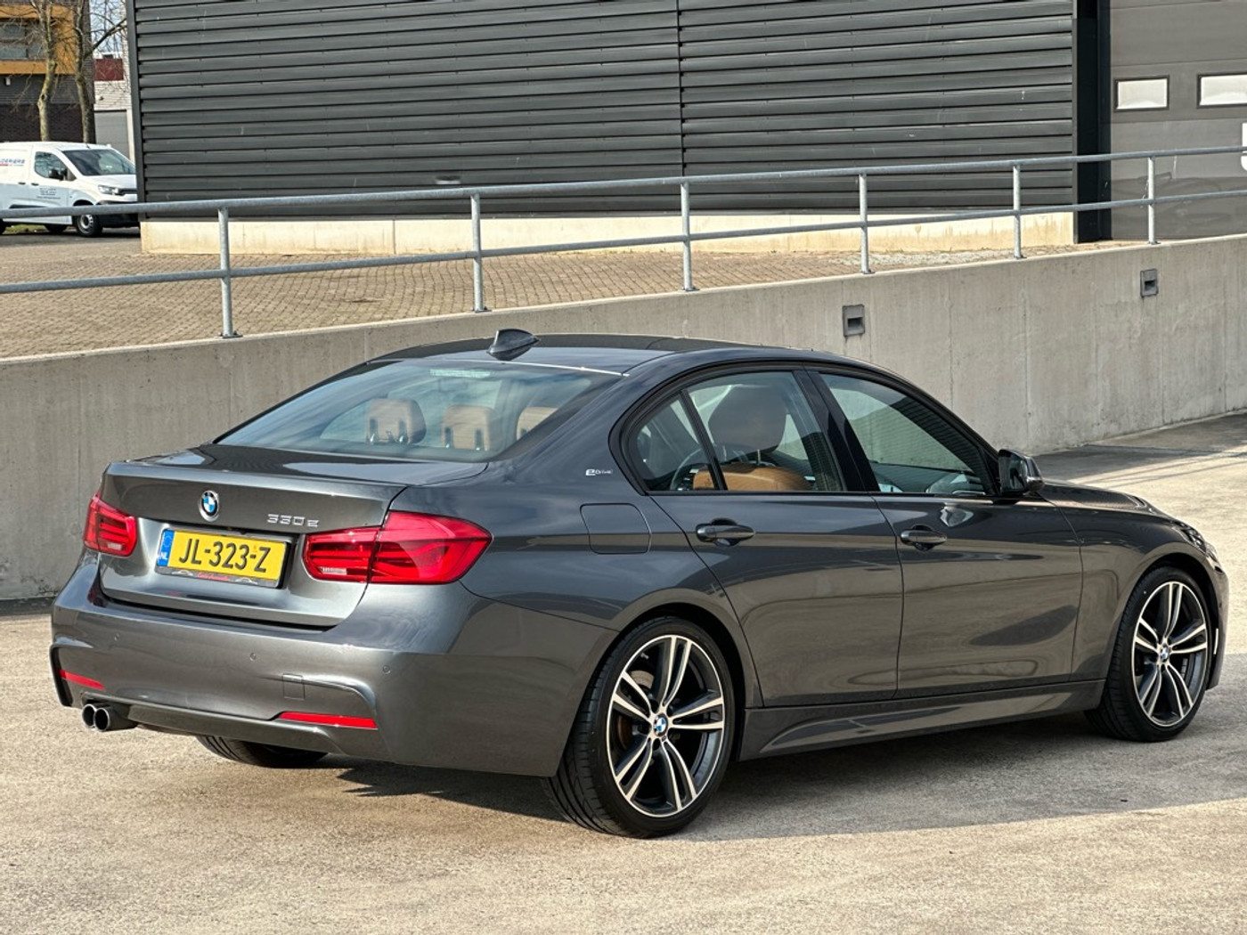 Foto van BMW 330e