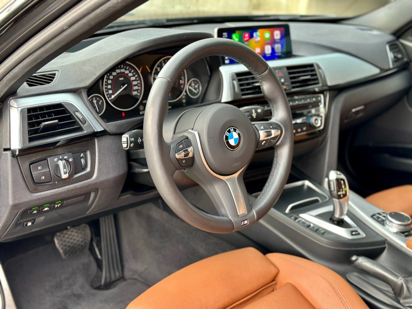 Foto van BMW 330e