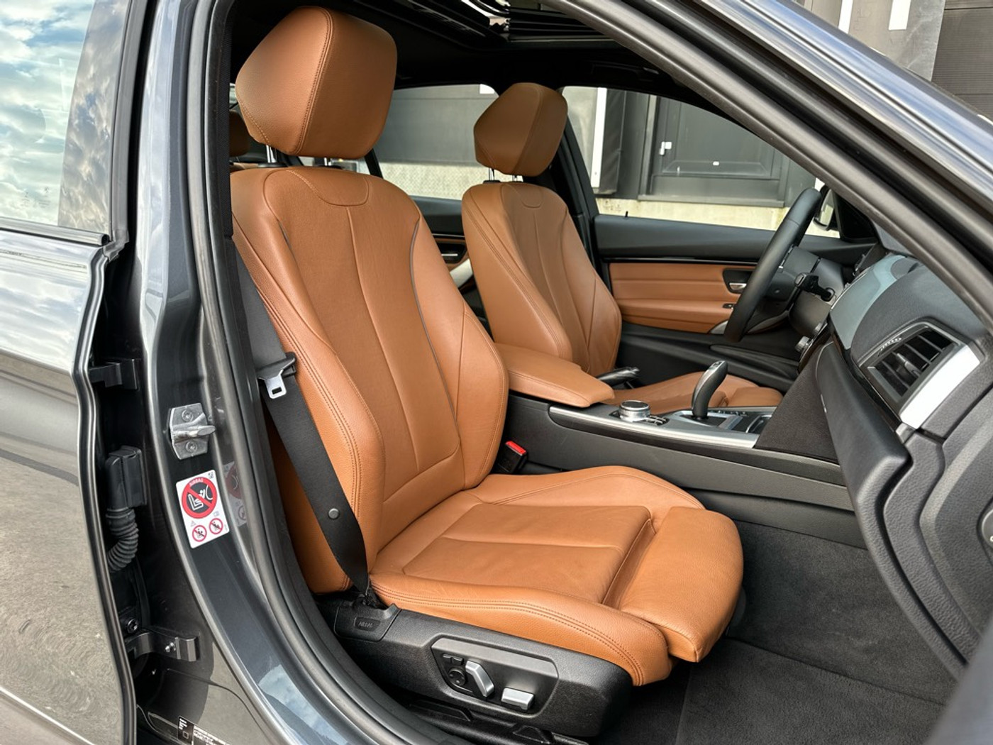 Foto van BMW 330e