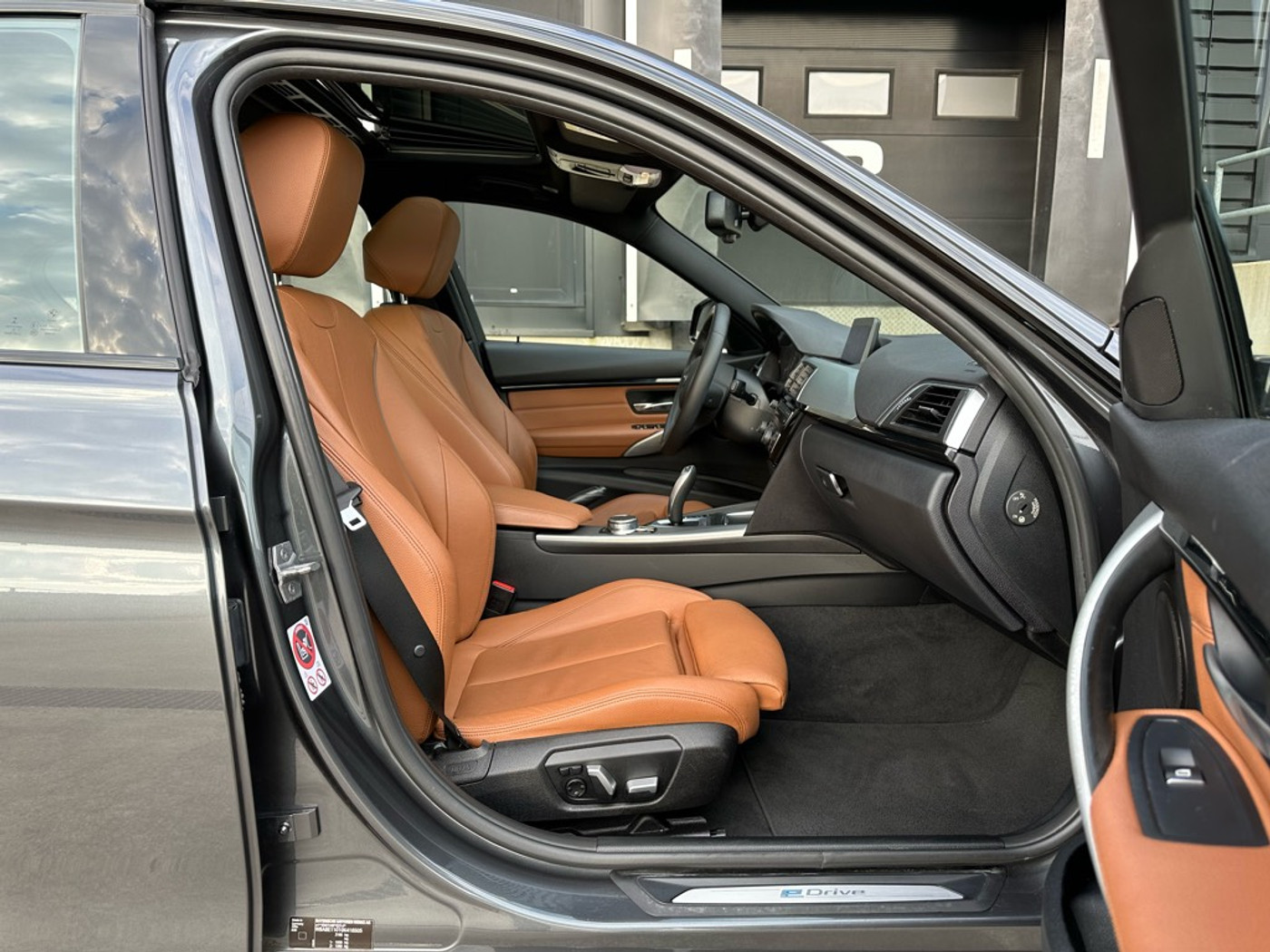 Foto van BMW 330e