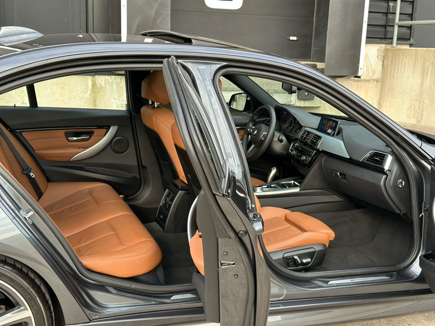 Foto van BMW 330e