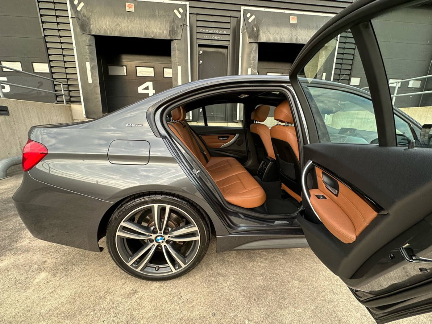 Foto van BMW 330e