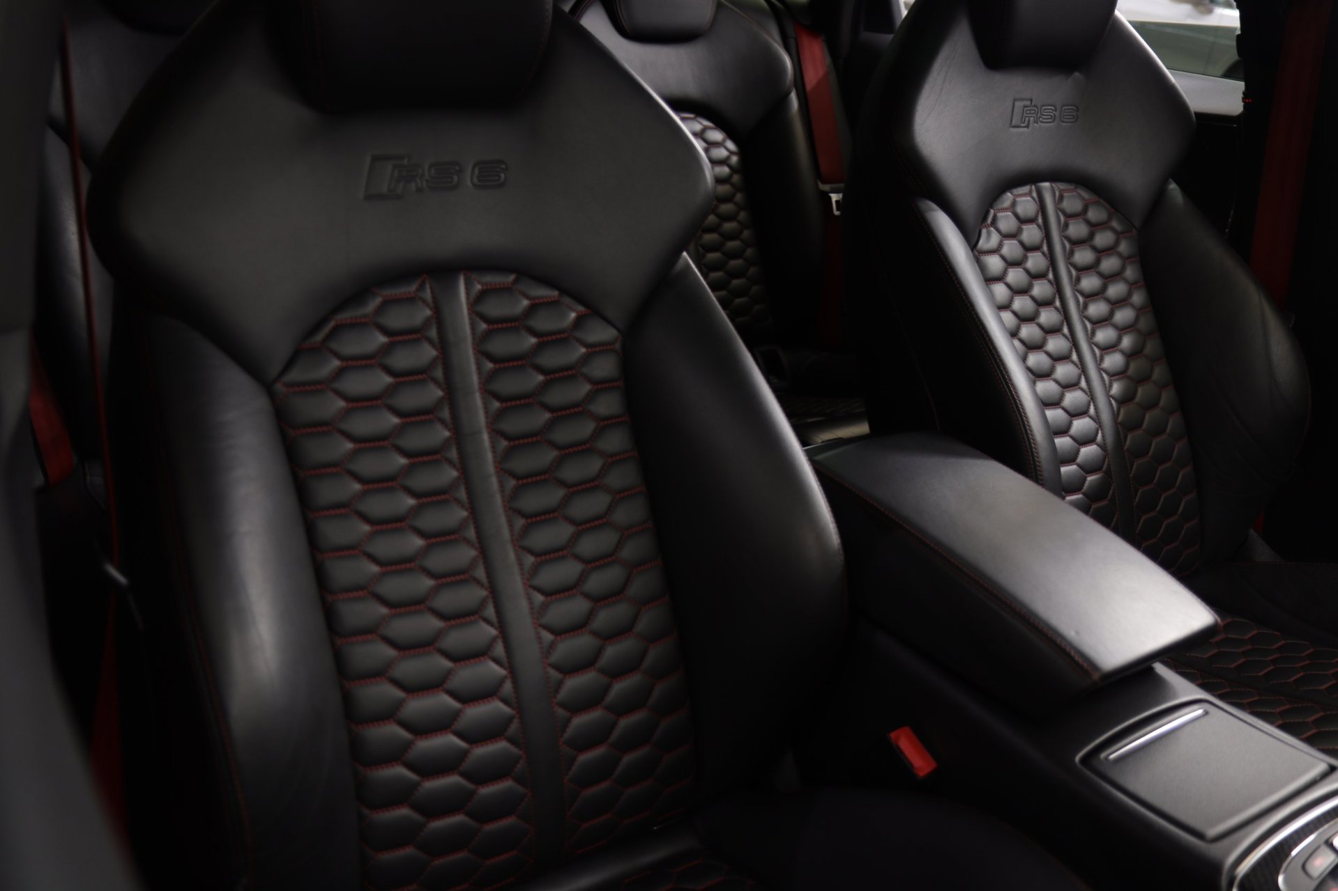 Foto van Audi RS 6 Avant