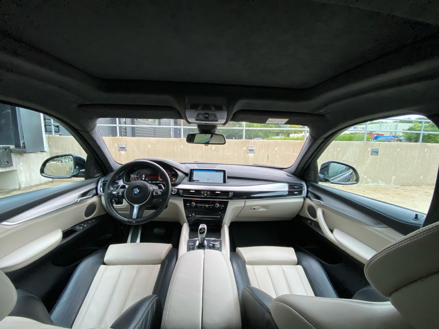Foto van BMW X6 Xdrive40d