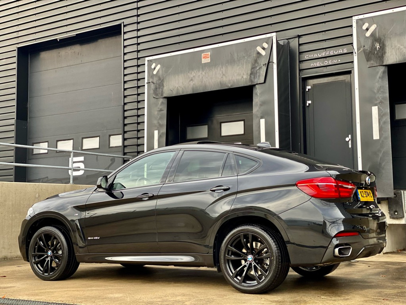 Foto van BMW X6 Xdrive40d