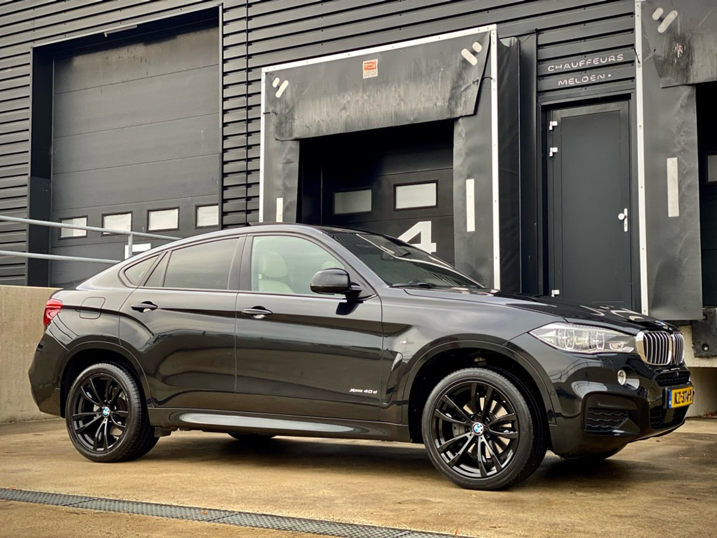 Foto van BMW X6 Xdrive40d