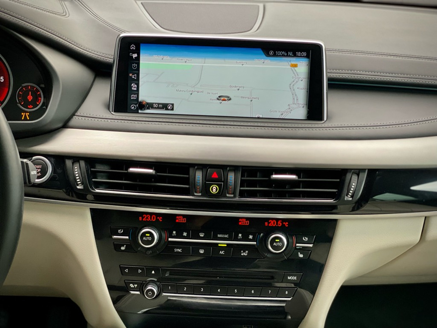 Foto van BMW X6 Xdrive40d