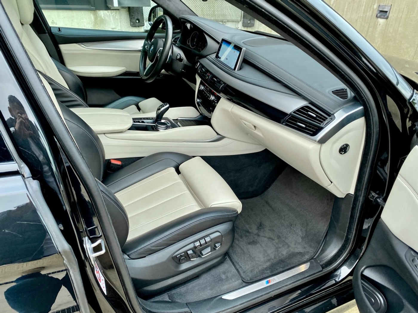 Foto van BMW X6 Xdrive40d
