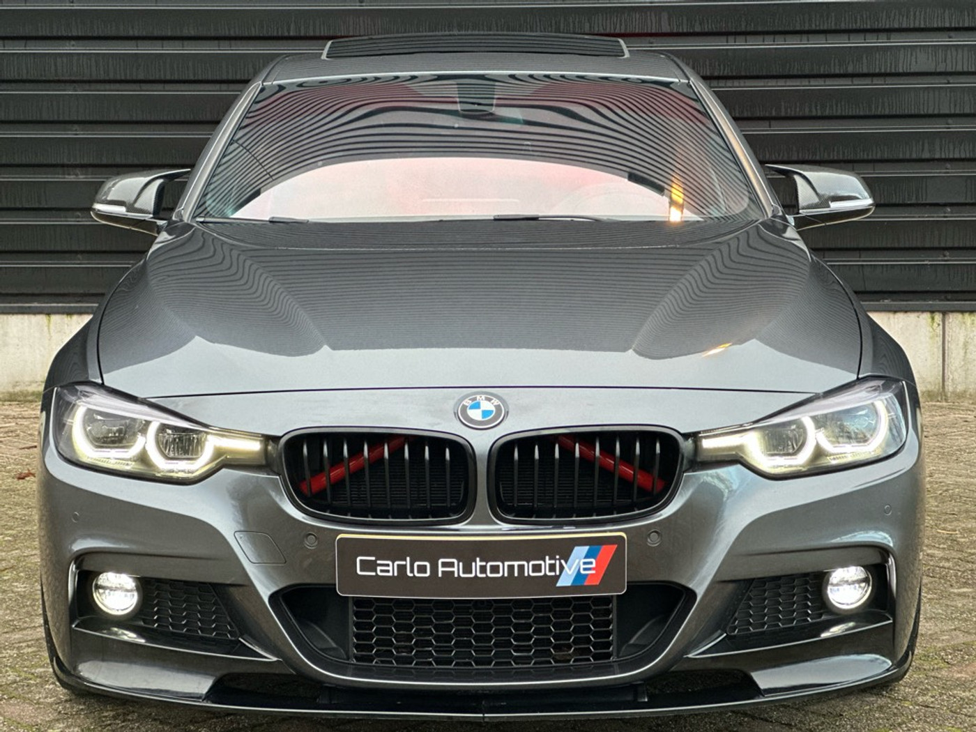 Foto van BMW 320i
